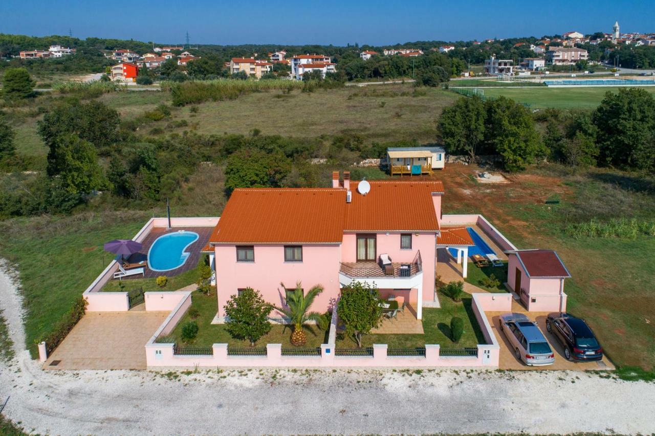 Ferienhaus Mary Ližnjan Buitenkant foto
